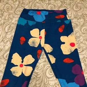 OS Lularoe leggings